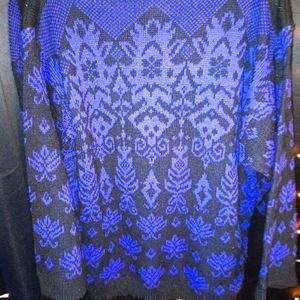 1980s Vintage Oversized Size Small Sweater. Purple and Black